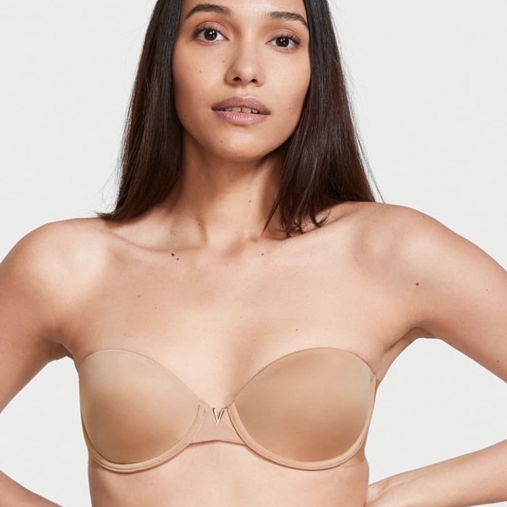 Victoria’s Secret Sexy Illusions Lightly Lined Strapless Bra